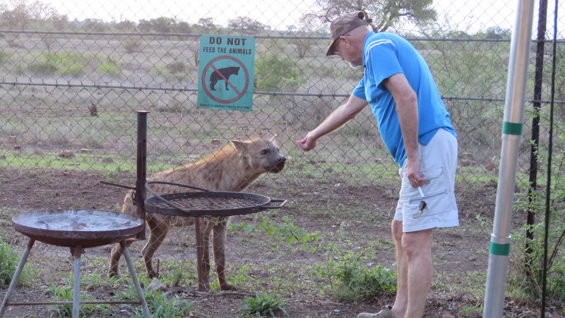 IMG_4586 The Earl and The Hyaena 2019-11-21 6-25-13 PM